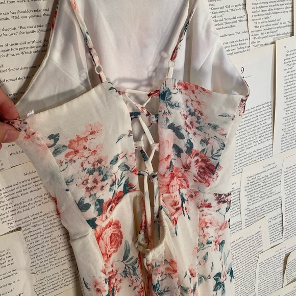 Floral Spring Dress! - Picture 3 of 5